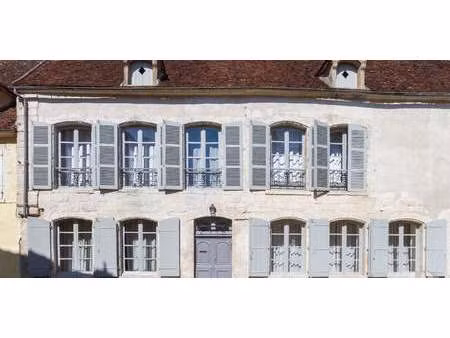 maison avec jardin et terrasse varzy (58)