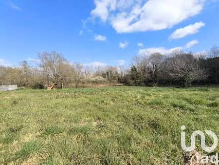 vente terrain à rosnay (85320) : à vendre / 1250m² rosnay