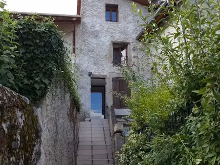 location appartement 1 pièce 25 m² à meylan (38240)  575 €