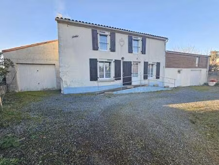 vente maison à saint-michel-en-l'herm (85580) : à vendre / 91m² saint-michel-en-l'herm