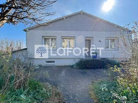 vente maison à la chapelle-saint-laurent (79430) : à vendre / 78m² la chapelle-saint-laure