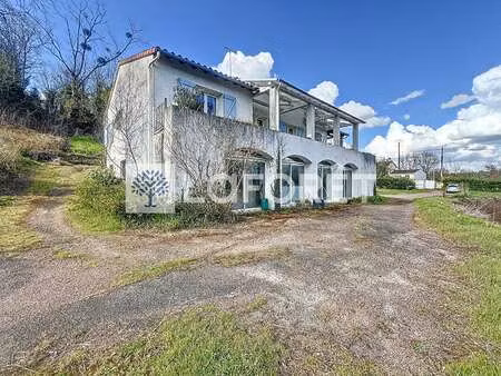 vente maison à saint-jean-de-thouars (79100) : à vendre / 229m² saint-jean-de-thouars