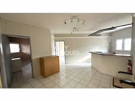 a vendre à cabestany (66330) local commercial et professionnel  1558 m²