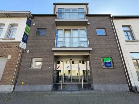 handelsruimte te huur tiegem