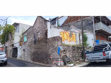 terrain de 177 m2 a vendre a basse-terre