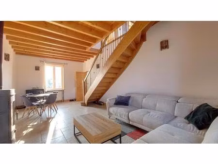 maison à vendre 3 chambres et 1 334m² de terrain
