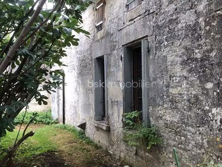 maison de 100 m² à migron