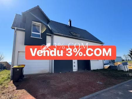 belle maison récente de 2023 avec 4 chambres