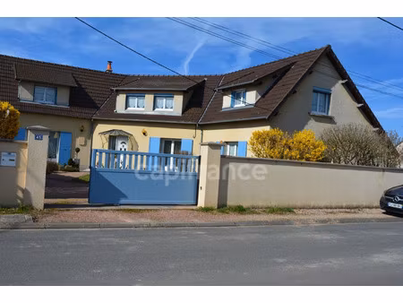 maison à vendre cuffy 8 pièce(s) 262m2 328 500€