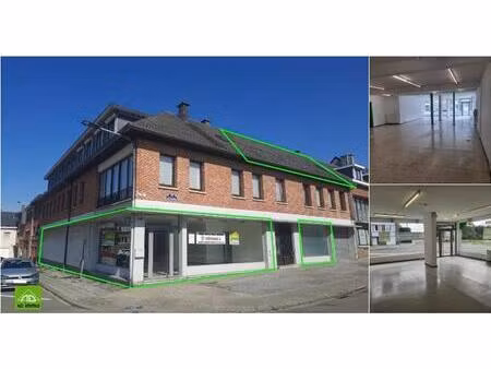 surface commerciale à vendre de 350 m² à bouge (vbc51066)