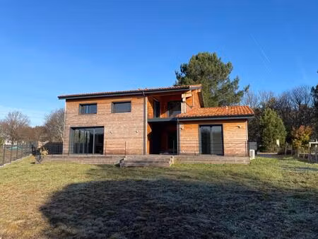 vente maison 5 pièces 136 m² bias (40170)