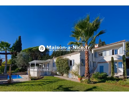 vente maison 5 pièces 142 m² à grasse (06130)  895 000 €