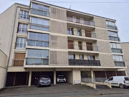 vente appartement 4 pièces à sablé-sur-sarthe (72300) : à vendre 4 pièces / 86m² sablé-sur