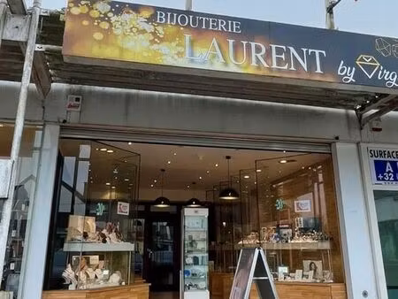 surface commerciale - bultia village