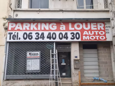 location commerce à béziers (34500)
