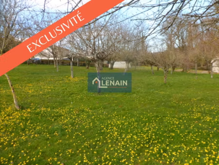 vente terrain à montournais (85700) : à vendre / montournais