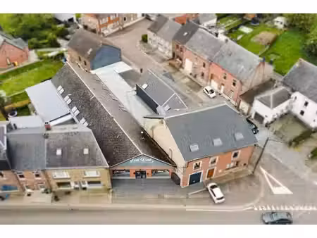 vendu! superbe bâtiment polyvalent entièrement rénové