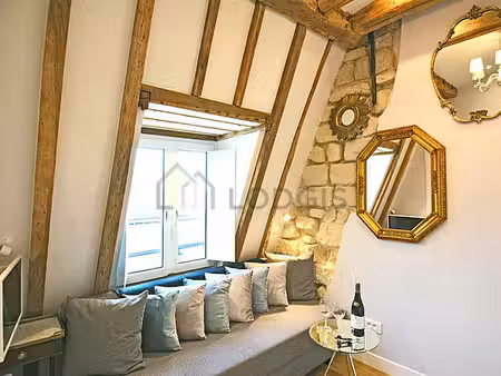 studio meublé avec ascenseur et concierge