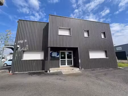 location bureau canejan 370 m²