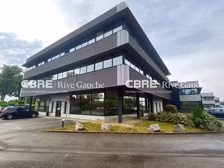 location bureau niederhausbergen 2 126 m²