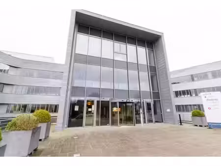 bureaux à louer à boulevard bauduin 1er 25 louvain-la-neuve (vba82892)