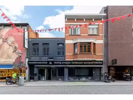 commerce avec appartement
