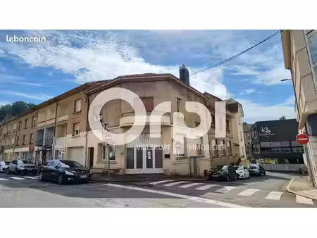 commerce santé 167 m²