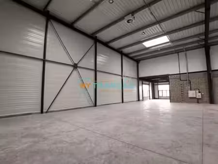 vente local industriel 439 m² moissy-cramayel (77550)
