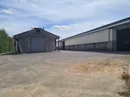 vente entrepôt 5 pièces