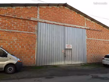 garage pour vehicules  camping car moto  gimont gers