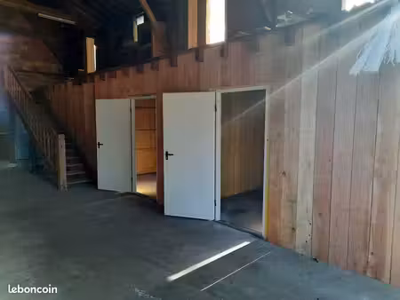 box / garde meuble / stockage