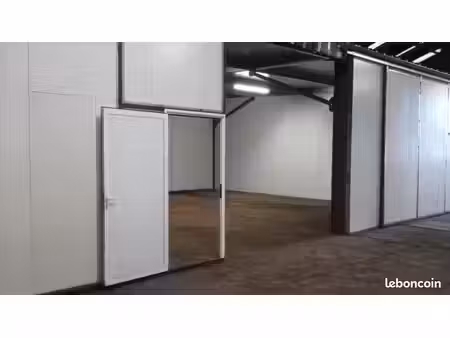 emplacement parking ou box