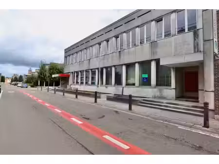 handelspand in centrum avelgem