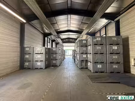 vente local d'activités barby 920 m²