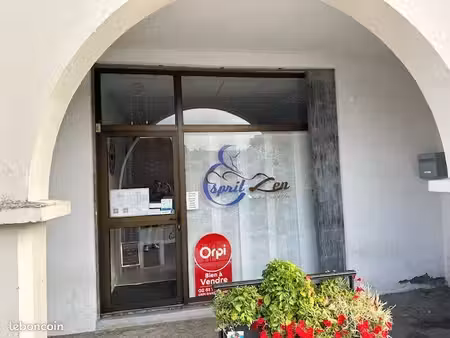 local commercial 35 m²