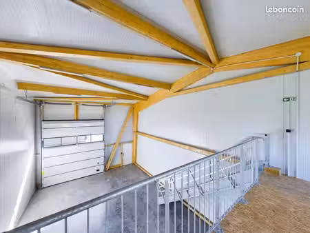 local d'activité 145 m²
