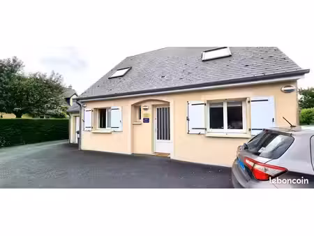 local 95 m² saint-germain-la-blanche-herbe
