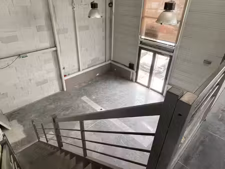 local commercial 160m2