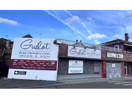 a vendre murs commerciaux libres 440m² à salies-de-béarn