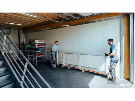 local d'activité 96 m²