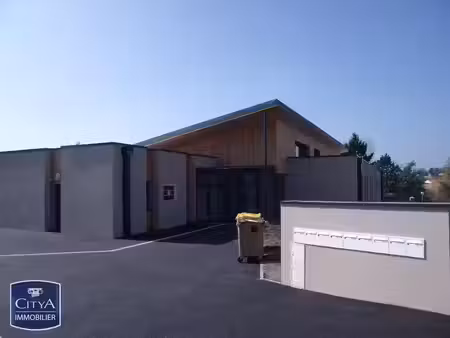 local professionnel à louer - trémentines (49) - 390€