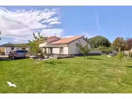 vente maison 10 pièces 170 m² ambres (81500)