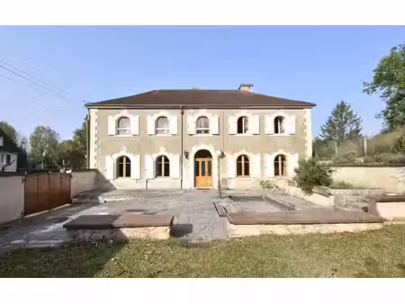 maison donzy m² t-5 à vendre  180 000 €