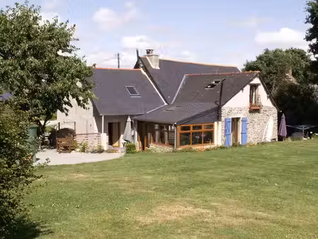maison hélléan 8 pièce(s) 146m2
