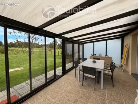 maison 194 m² neuville lez beaulieu