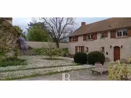 maison avec piscine et terrasse roinvilliers (91)