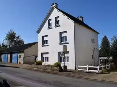 vente maison à saint-gelven (22570) : à vendre / 147m² saint-gelven