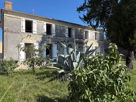 maison a charme à proximité des commodités