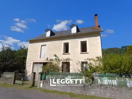 maison 12 pièce(s)  saint-martin-valmeroux
