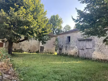 dordogne - tocane - st meard- maison à restaurer de 70 m² - dépendance 210 m² - terrain + 